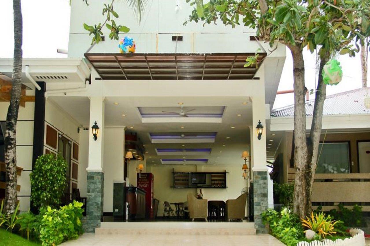 Bluefins Resort Lapu-Lapu City Eksteriør bilde