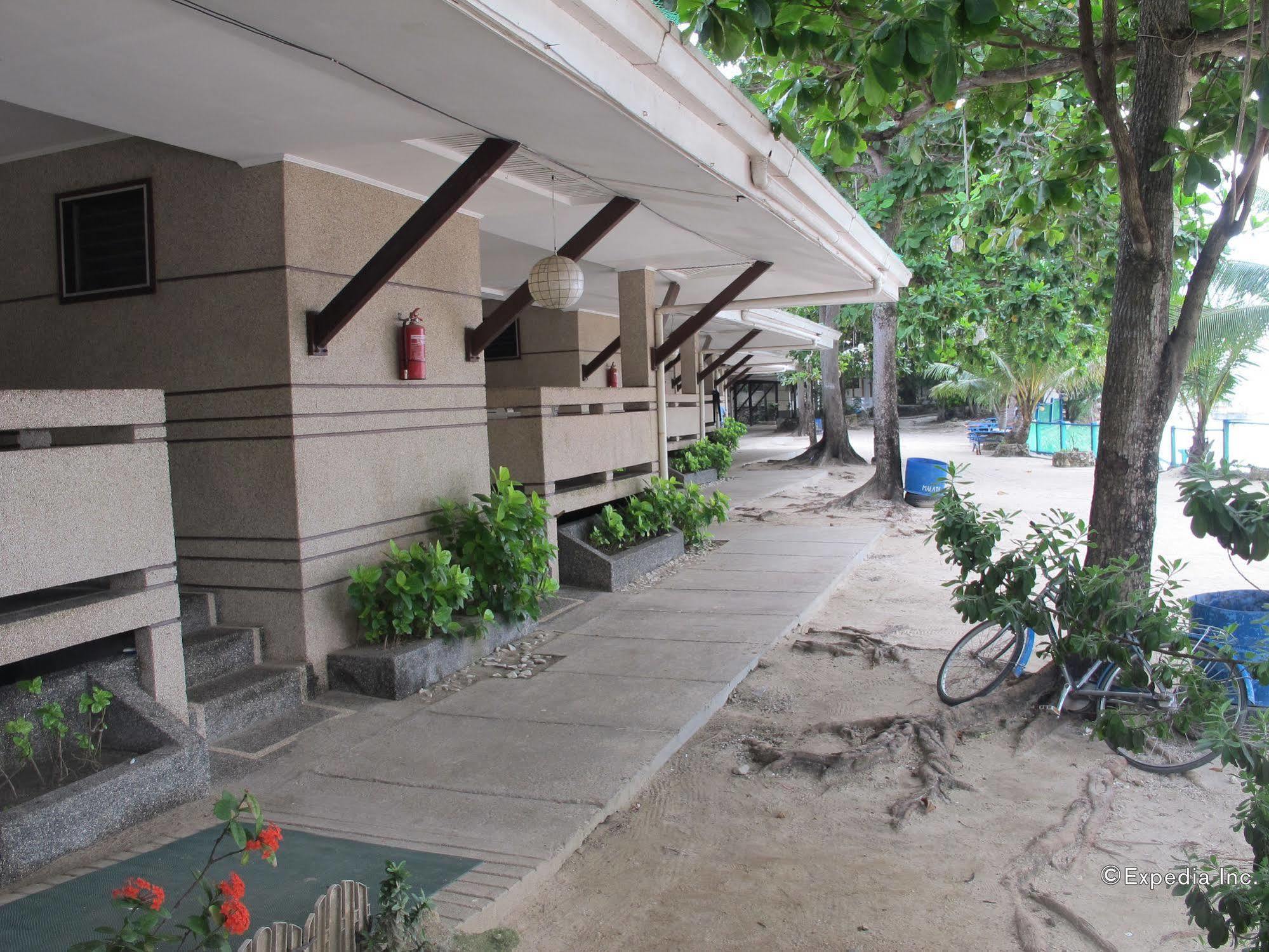 Bluefins Resort Lapu-Lapu City Eksteriør bilde