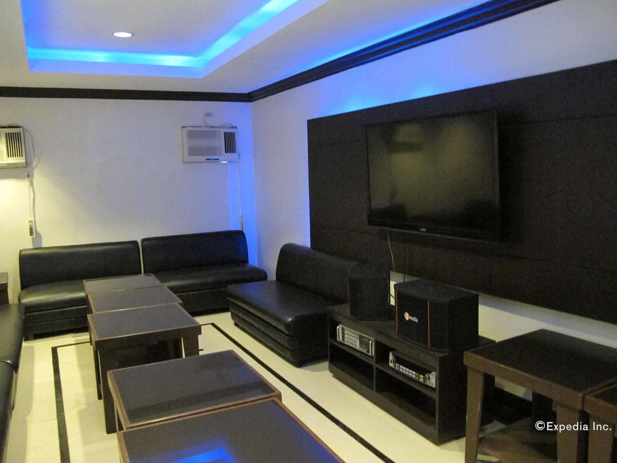 Bluefins Resort Lapu-Lapu City Eksteriør bilde